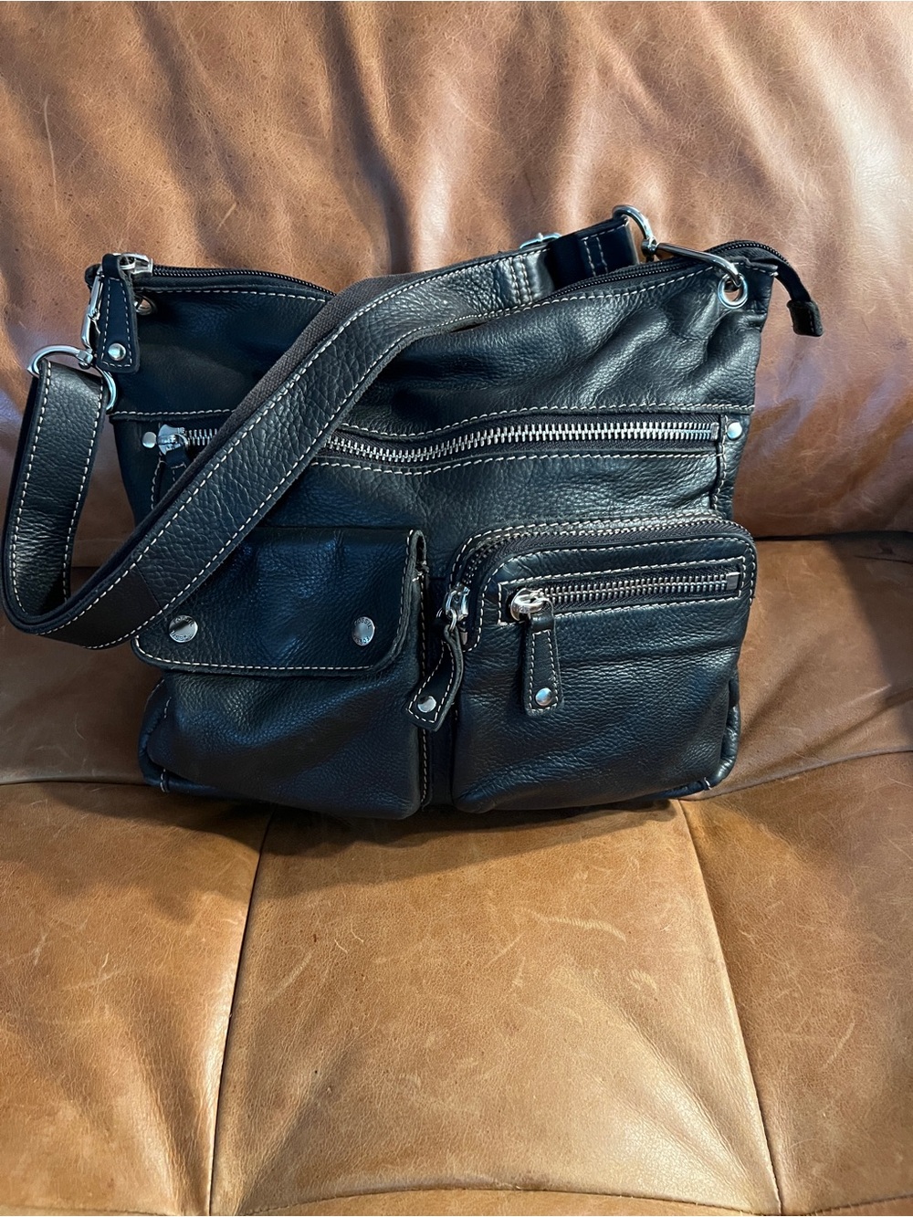 Fossil Black Leather Sutton Messenger Crossbody Bag